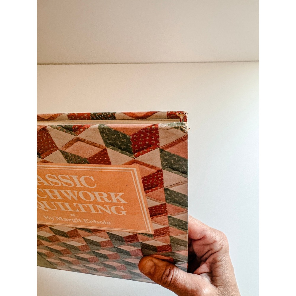 Classic Patchwork & Quilting Hardcover Book Margit Echols 1990 Sedgewood Press - Picture 8 of 11